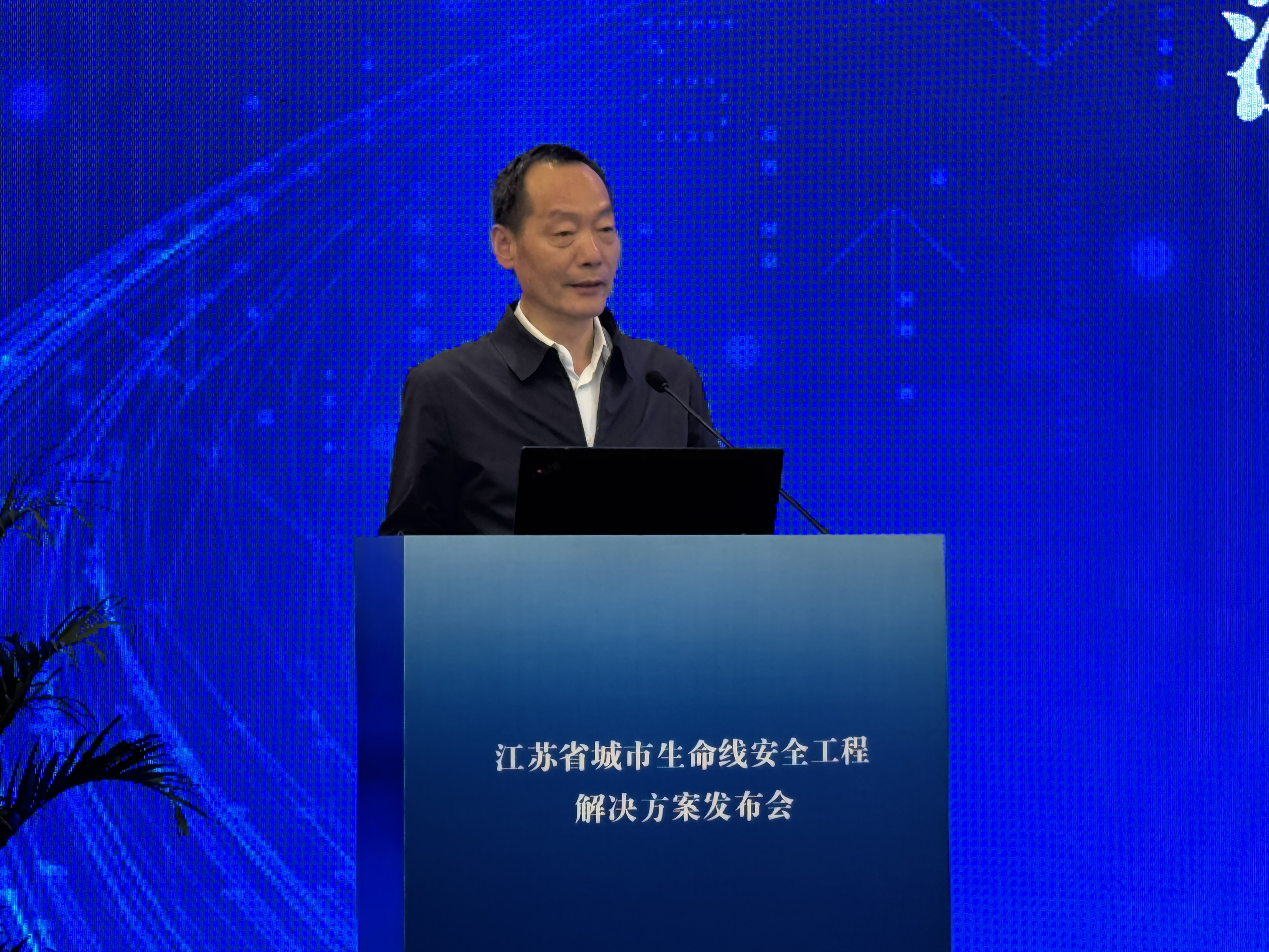 1744352234966309nEaq.jpg 陈浩东.jpg